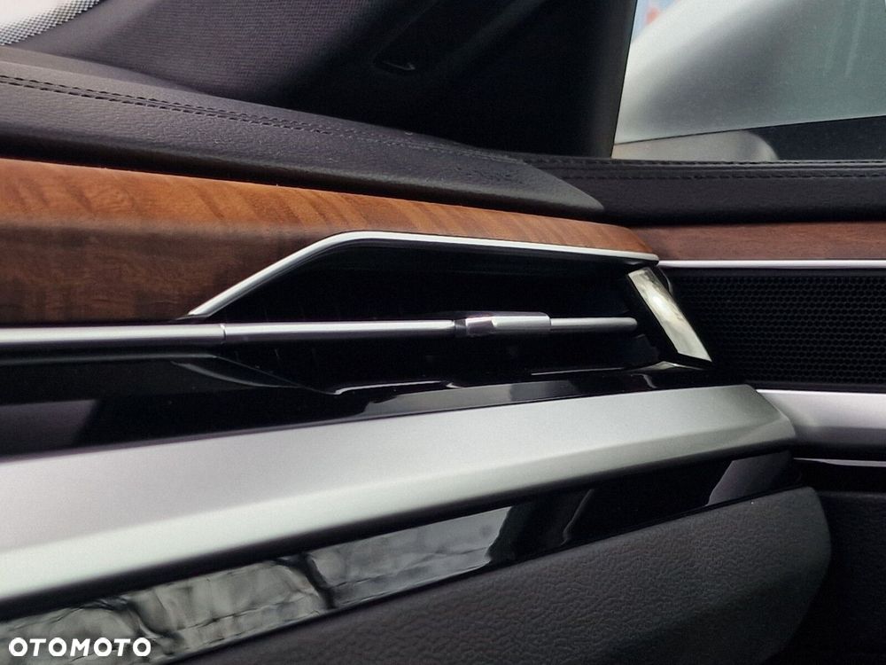 Volkswagen Arteon Shooting Brake 2.0 TDI 4Motion Elegance DSG - 39