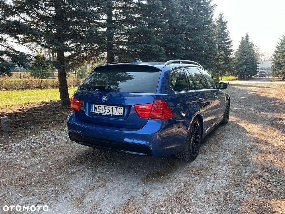 BMW Seria 3 318d - 14