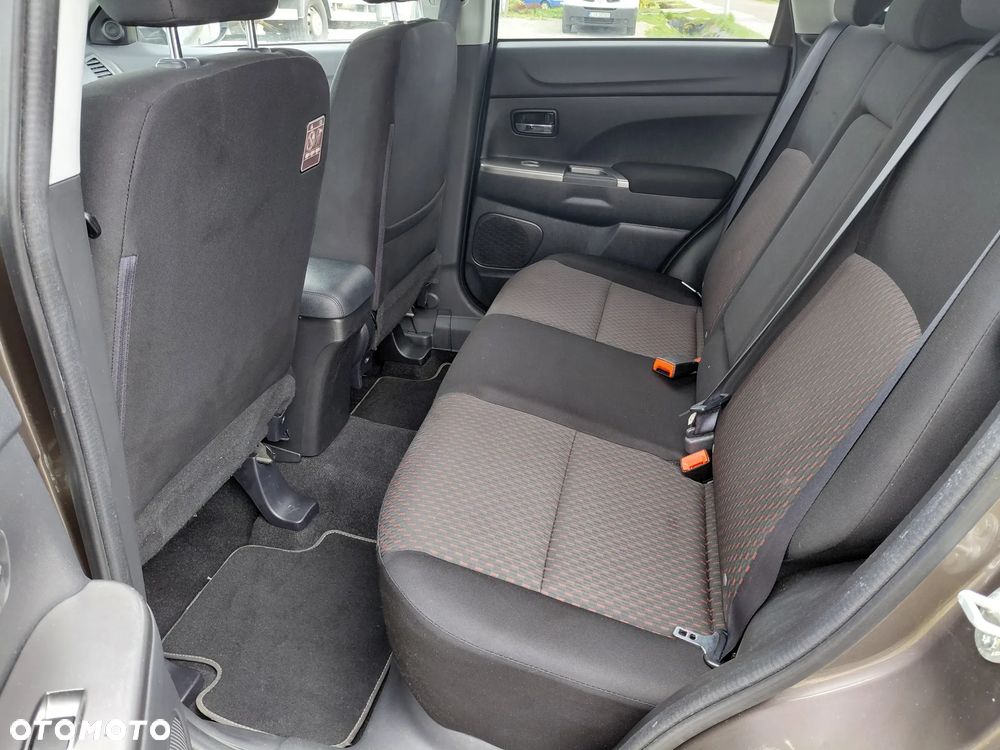 Mitsubishi ASX 1.6 Instyle NAVI AS&G - 9