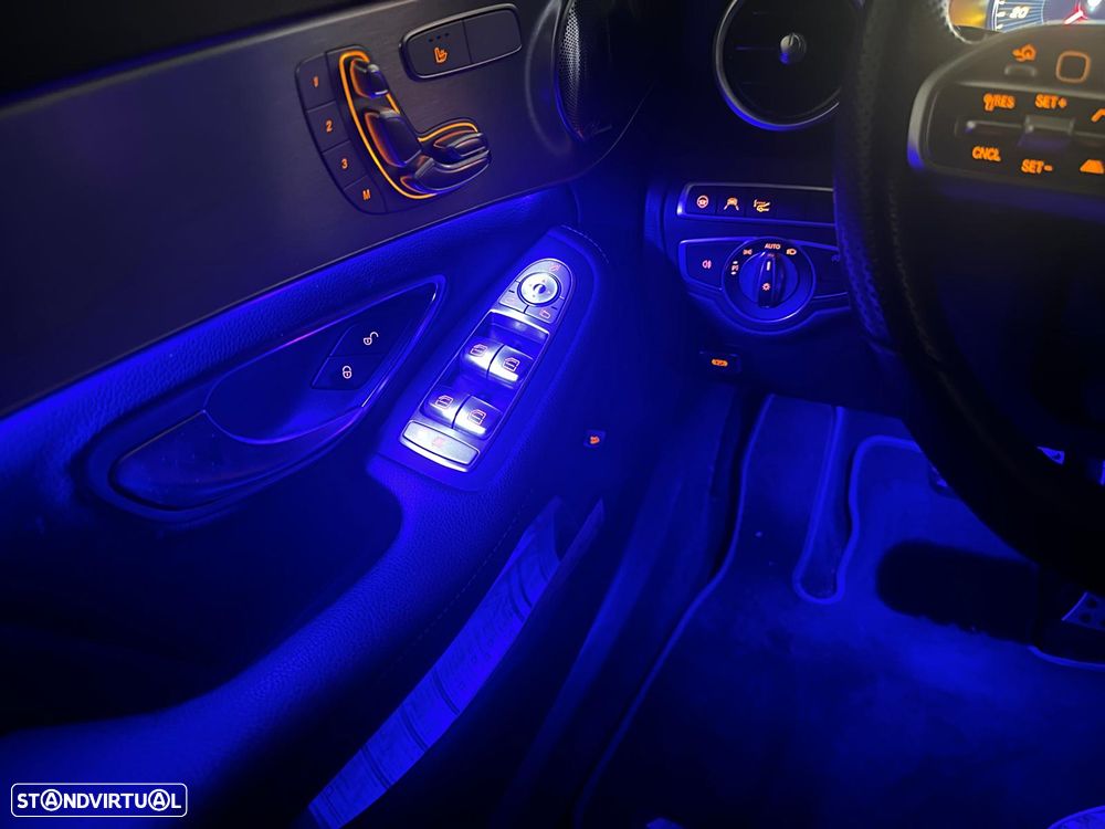 Mercedes-Benz C 300 de T 9G-TRONIC AMG Line - 37