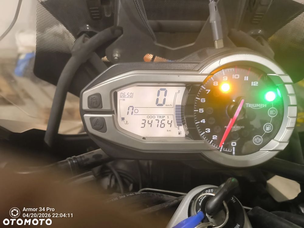 Triumph Tiger - 8