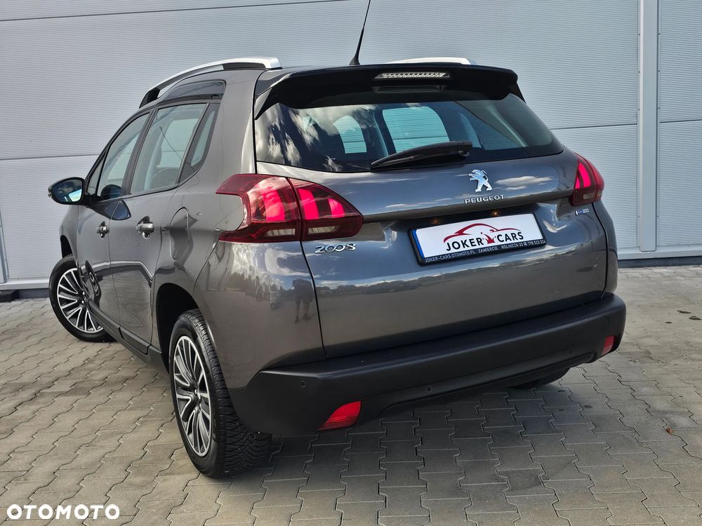 Peugeot 2008 PureTech 82 Style - 18