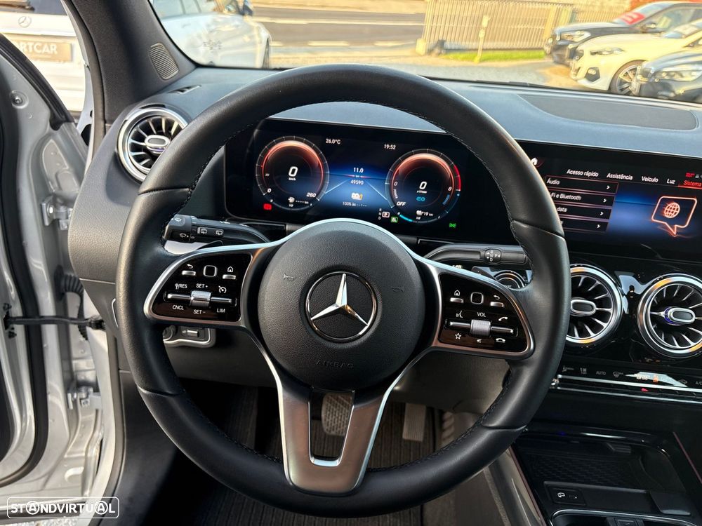 Mercedes-Benz GLA 250 e Progressive - 11