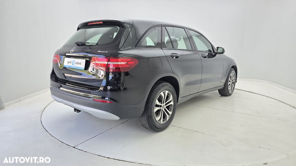 Mercedes-Benz GLC 250 4MATIC - 6
