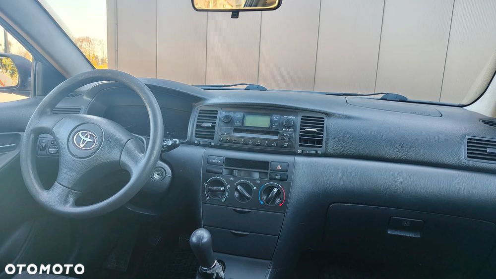 Toyota Corolla 1.6 VVT-i Terra - 14