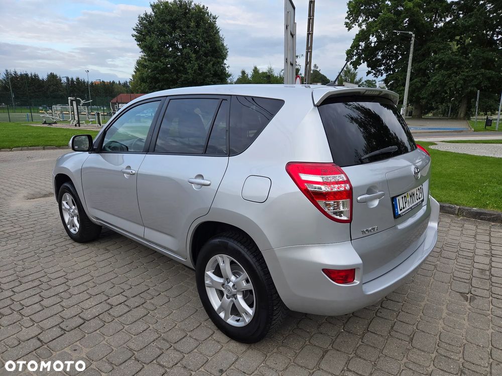 Toyota RAV4 2.0 VVT-i Premium - 3