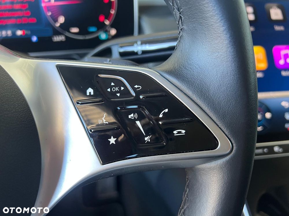 Mercedes-Benz GLC 220 d 4Matic 9G-TRONIC Edition Avantgarde - 24