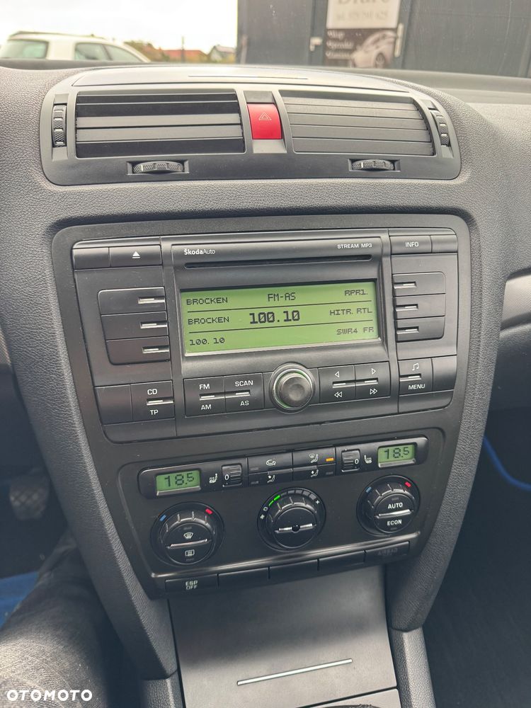 Skoda Octavia - 10
