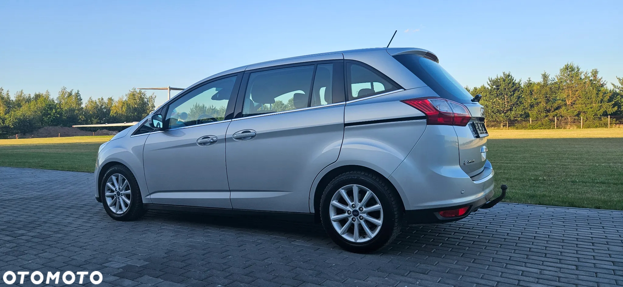 Ford Grand C-MAX 1.5 EcoBoost Start-Stopp-System Titanium - 18