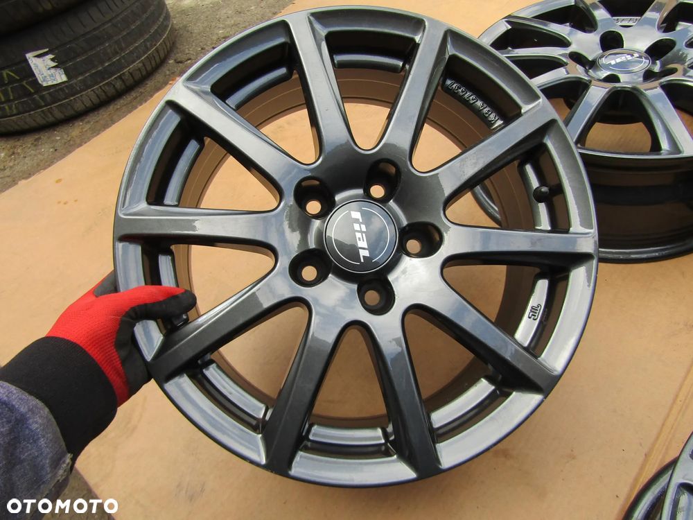4x Felgi Aluminiowe 16 Kia Ceed I II III Niro Venga / Hyundai i30 II III ix35 ix20 Tucson Elantra Mitsubishi Lancer Outlander ASX Peugeot 4007 4008 Citroen C4 Aircross Mazda 3 5 6 CX-3 CX-5 CX-30 / 6,5 j 5x114,3 piasta 67,1 mm RIAL GERMANY - 17