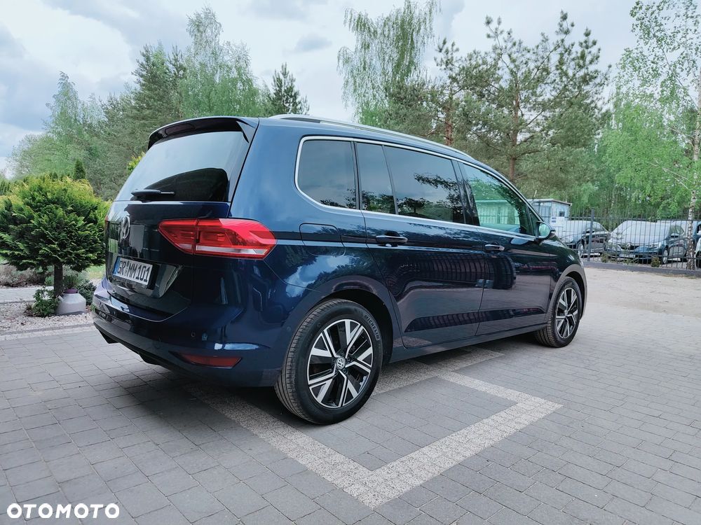 Volkswagen Touran 2.0 TDI SCR DSG Highline - 40