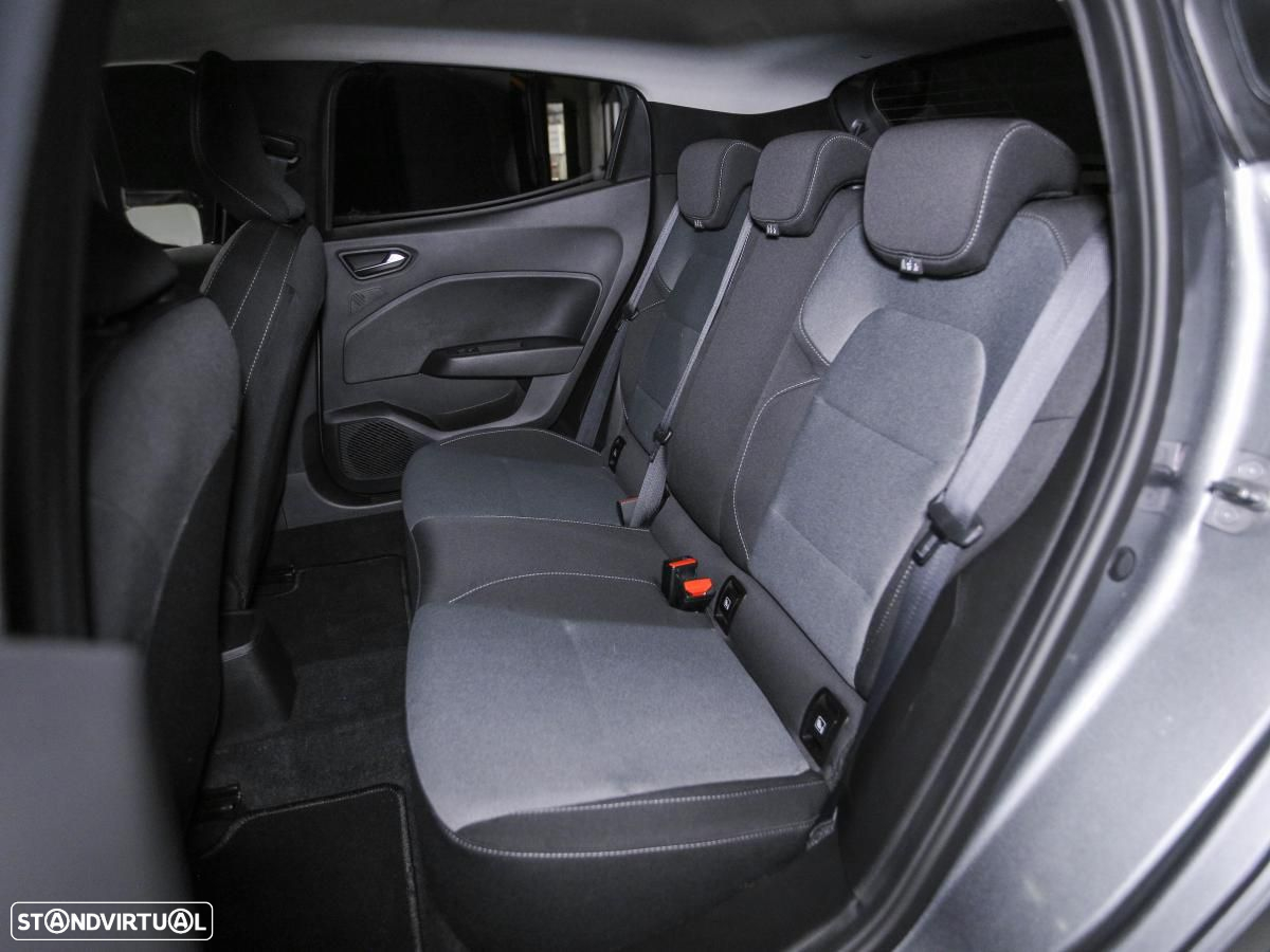 Renault Clio 1.0 TCe Evolution - 10