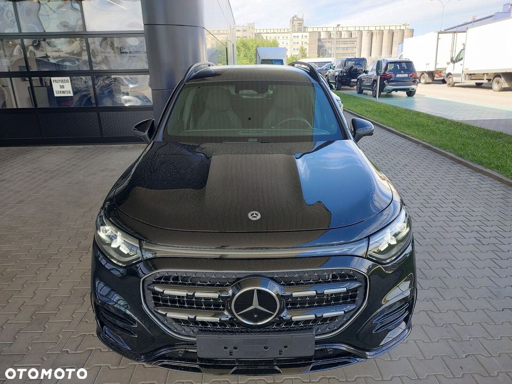 Mercedes-Benz GLB - 3