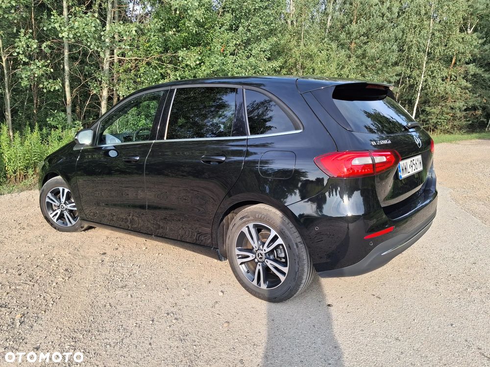 Mercedes-Benz Klasa B 200 d 8G-DCT Edition 2021 - 6