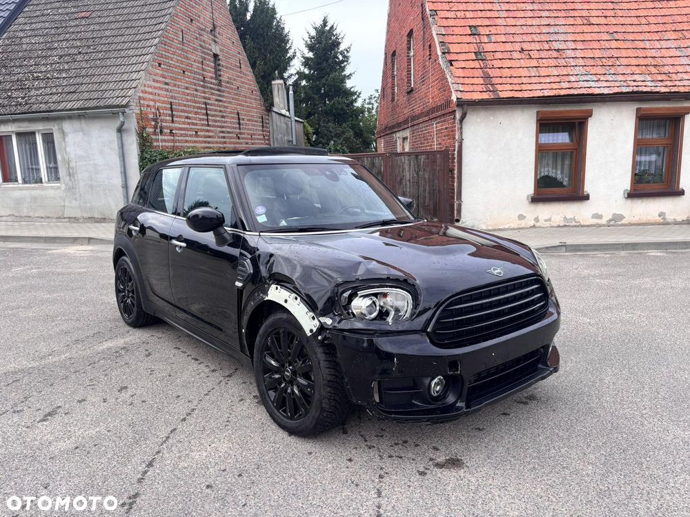 MINI Countryman Cooper Estate Edition - 3