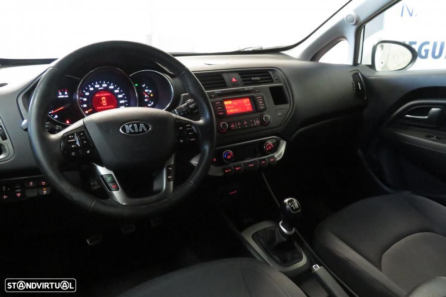 Kia Rio 1.4 CRDi TX Sport - 8