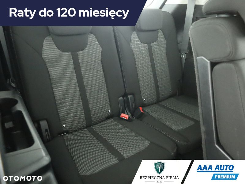 Kia Sorento - 16