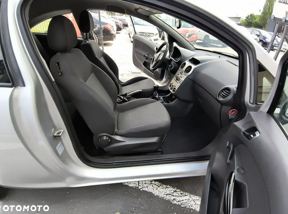 Opel Corsa - 14