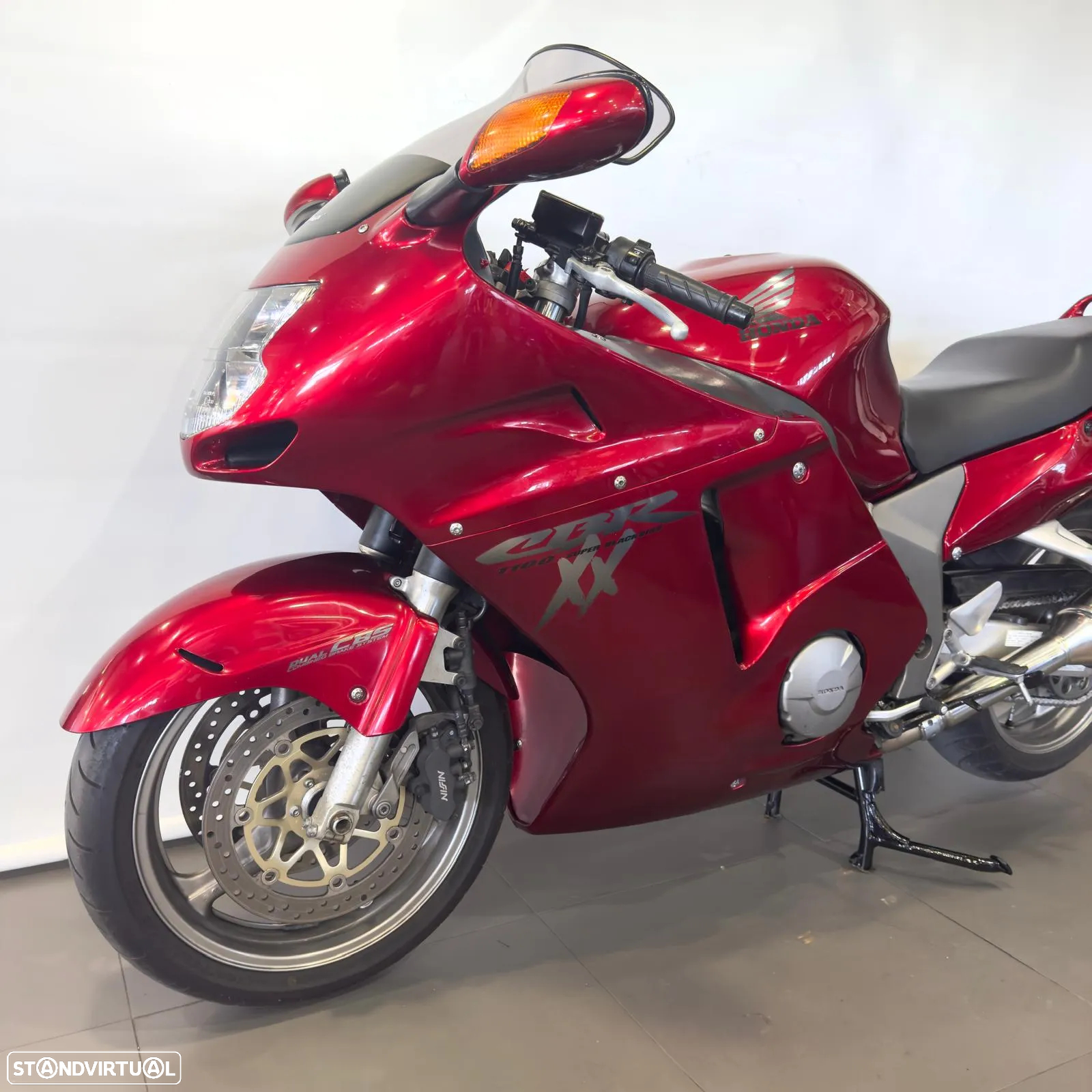 Honda CBR 1100 XX - 6