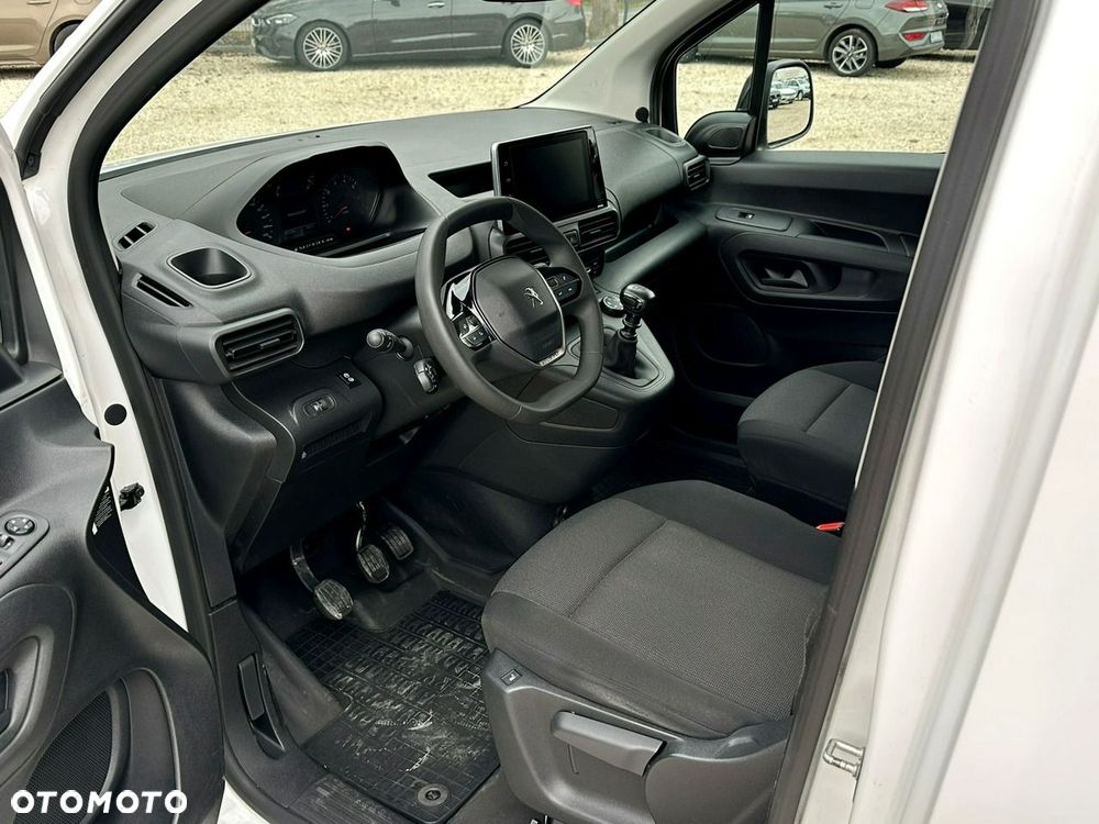 Peugeot Partner - 13