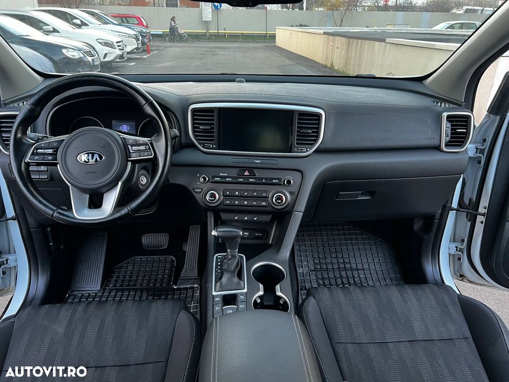 Kia Sportage 1.6 DSL MHEV 7DCT HP 4x2 Style - 4