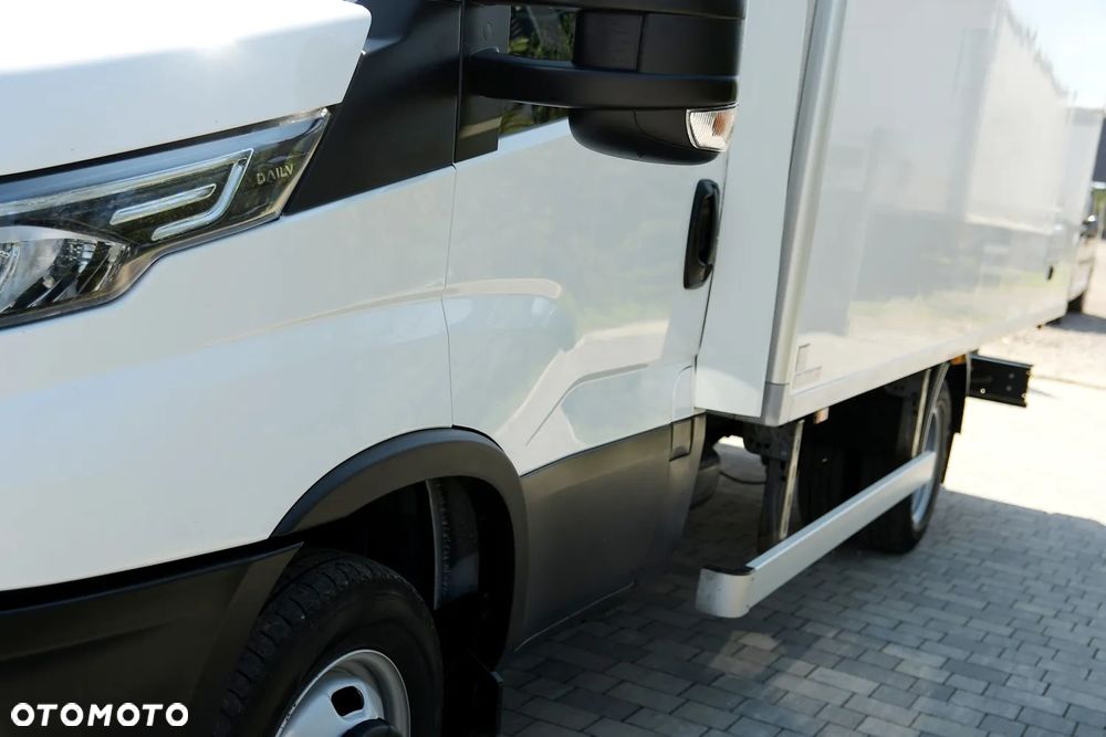Iveco DAILY 35-180 * 3.0 Diesel 180KM * CHŁODNIA CARRIER XARIOS 500 * SUPER STAN! - 13