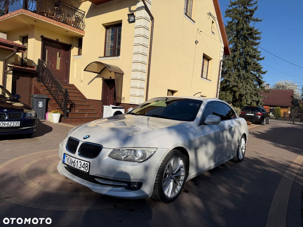 BMW Seria 3 320i Edition Exclusive - 17