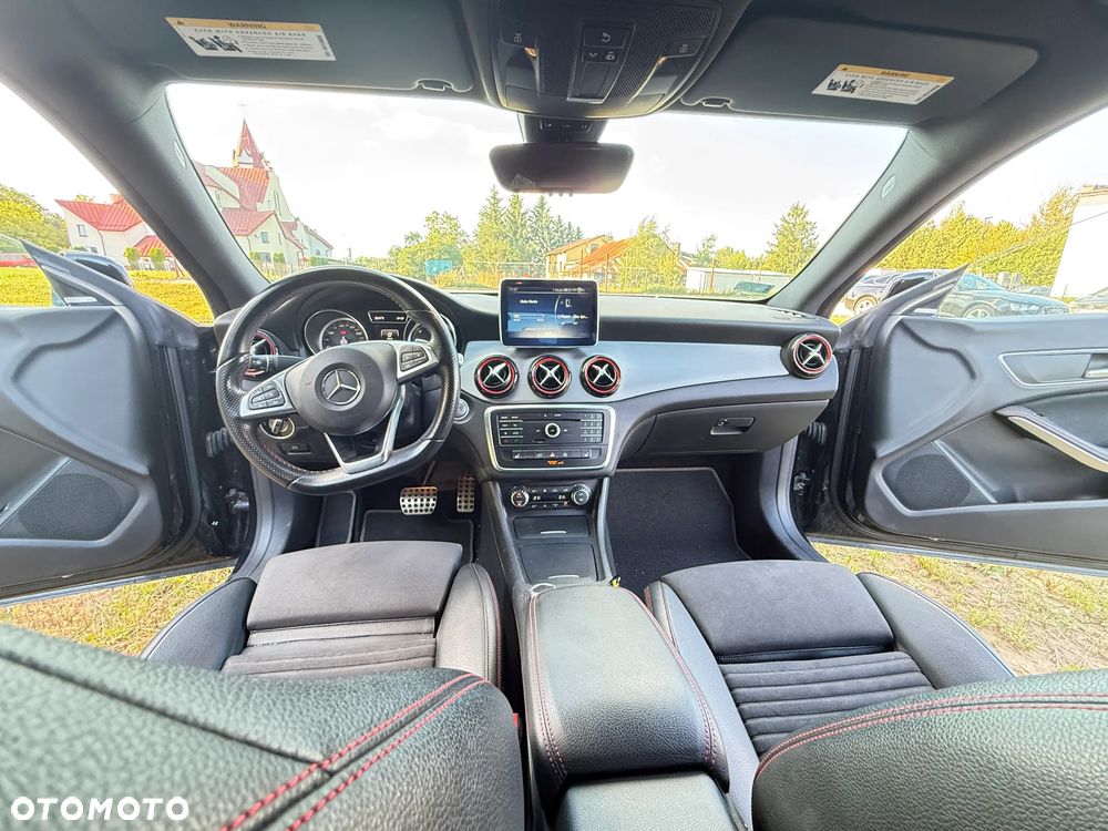 Mercedes-Benz CLA - 9