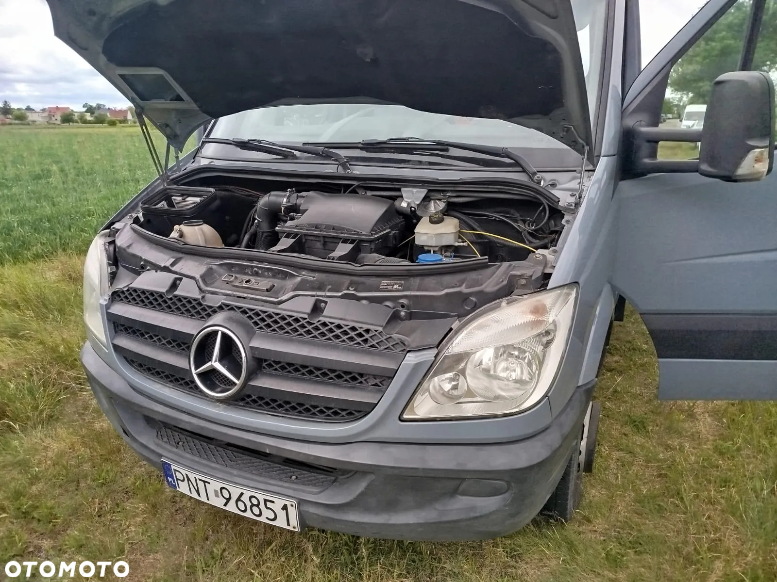 Mercedes-Benz Sprinter - 2