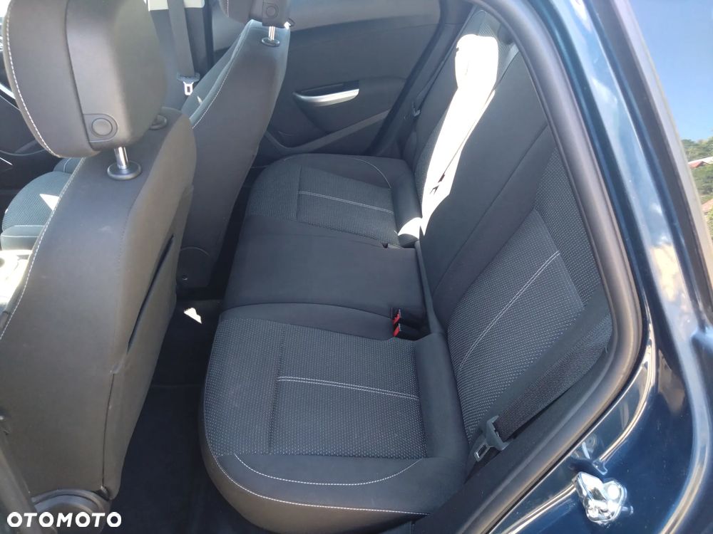 Opel Astra 1.6 T Sport - 12