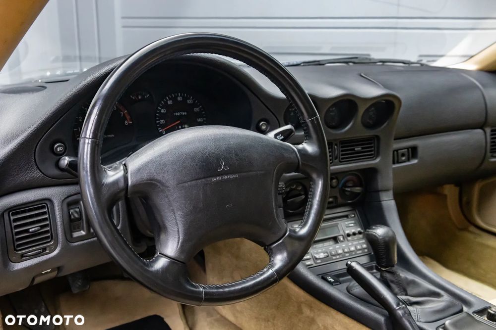 Mitsubishi 3000GT - 18