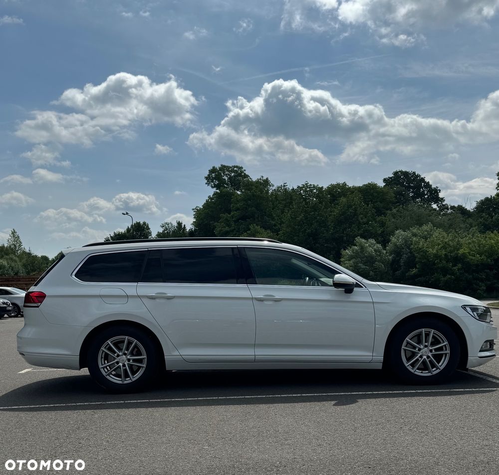 Volkswagen Passat 2.0 TDI SCR Comfortline - 3