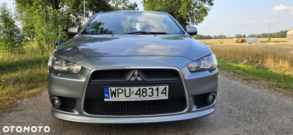 Mitsubishi Lancer 1.6 Invite - 4