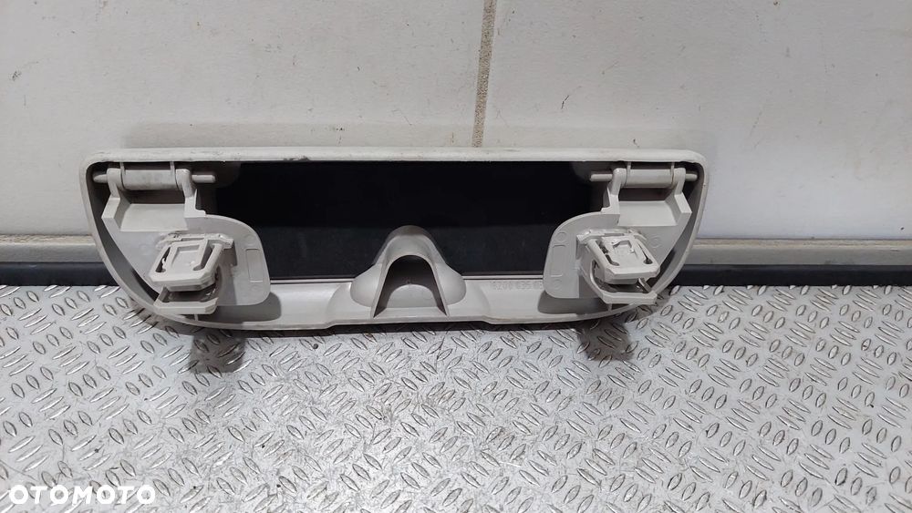 SCHOWEK NA OKULARY RENAULT MASTER III 3 NR 8200035039 - 2