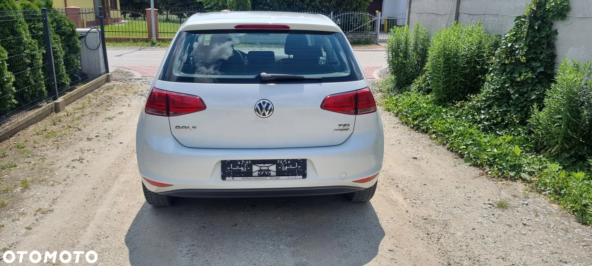 Volkswagen Golf VII 1.2 TSI BMT Trendline - 4