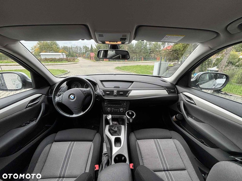 BMW X1 xDrive20d - 8