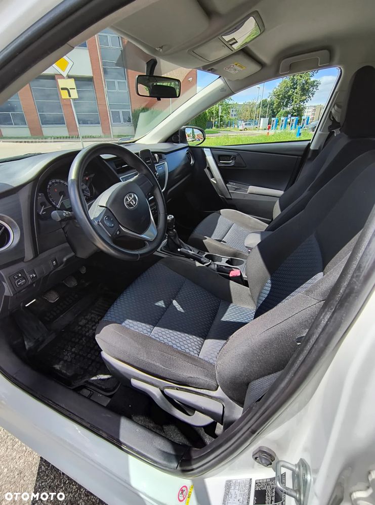 Toyota Auris 1.33 VVT-i Active - 6