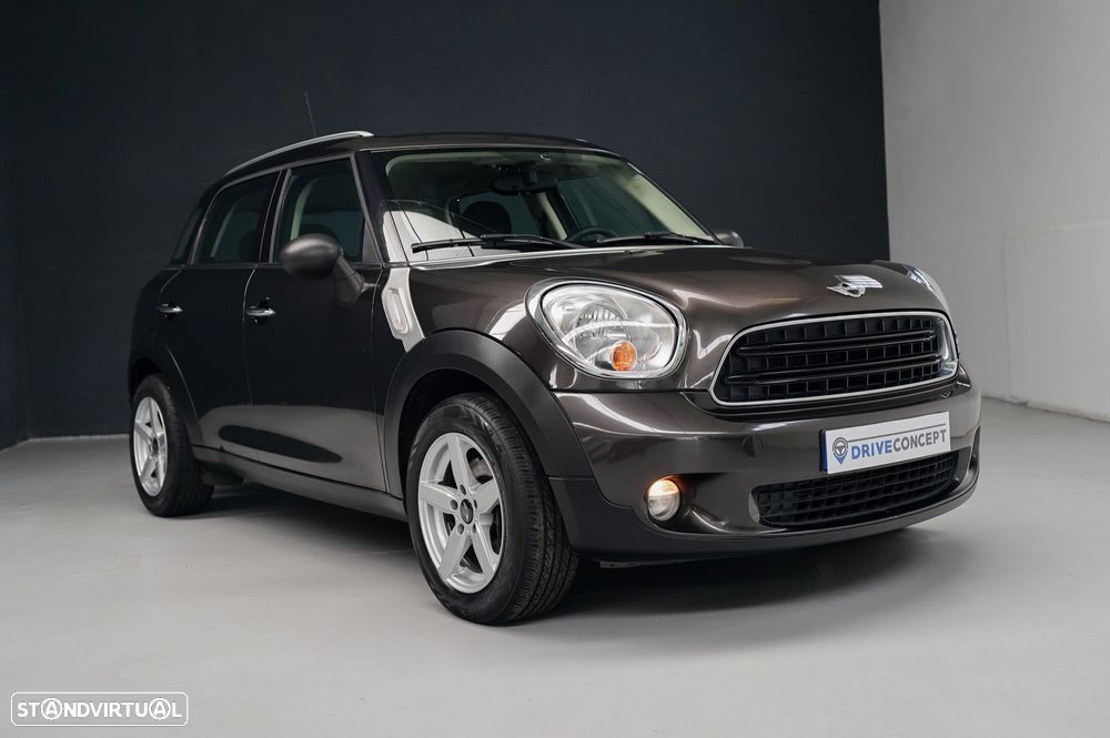 MINI Countryman One D - 9
