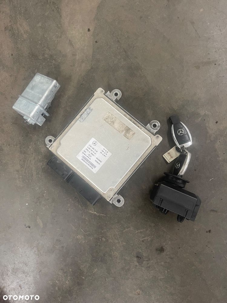 MERCEDES W204 2.2 CDI  KOMPUTER ZESTAW A6519007500