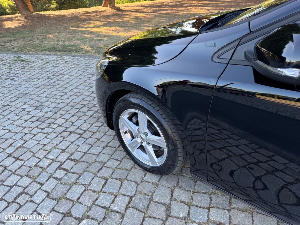 Volvo V40 2.0 D2 Kinetic Eco - 14