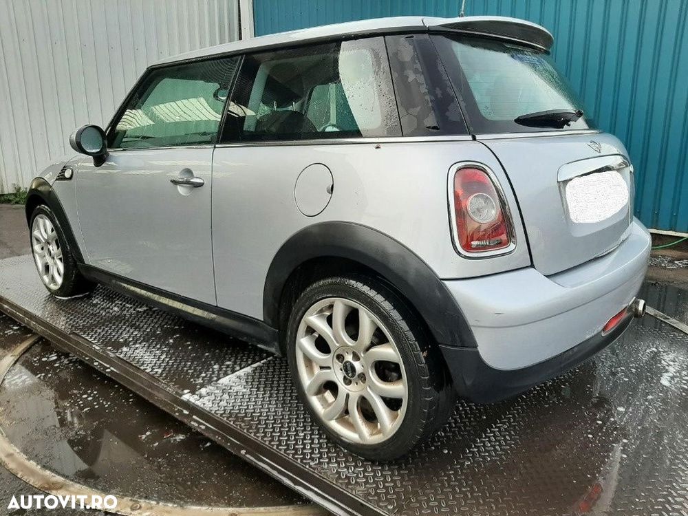 Trager Mini Cooper 2010 HATCHBACK 1.6 i - 6