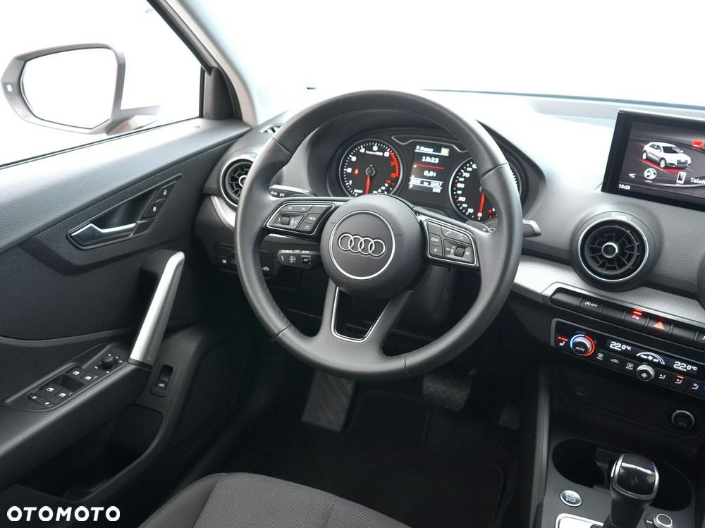 Audi Q2 - 25