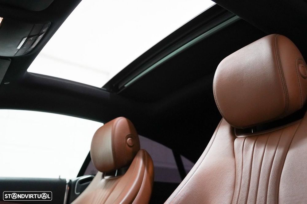 Mercedes-Benz E 220 d AMG Line - 23