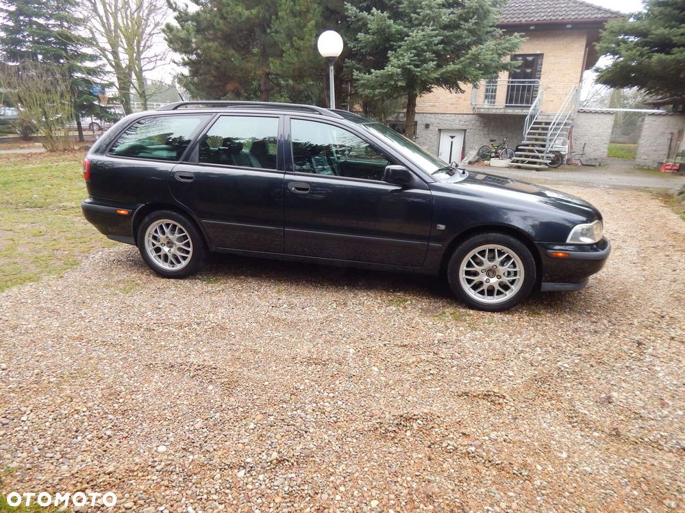 Volvo V40 2.0 Elegance - 6