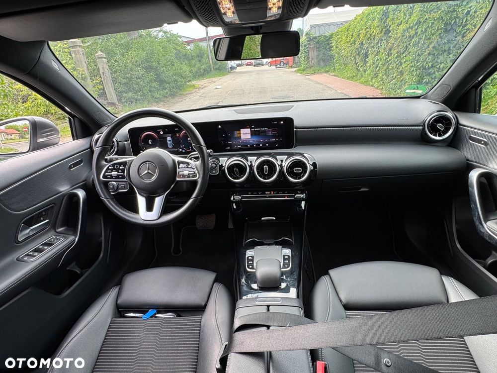 Mercedes-Benz Klasa A 220 7G-DCT AMG Line - 10
