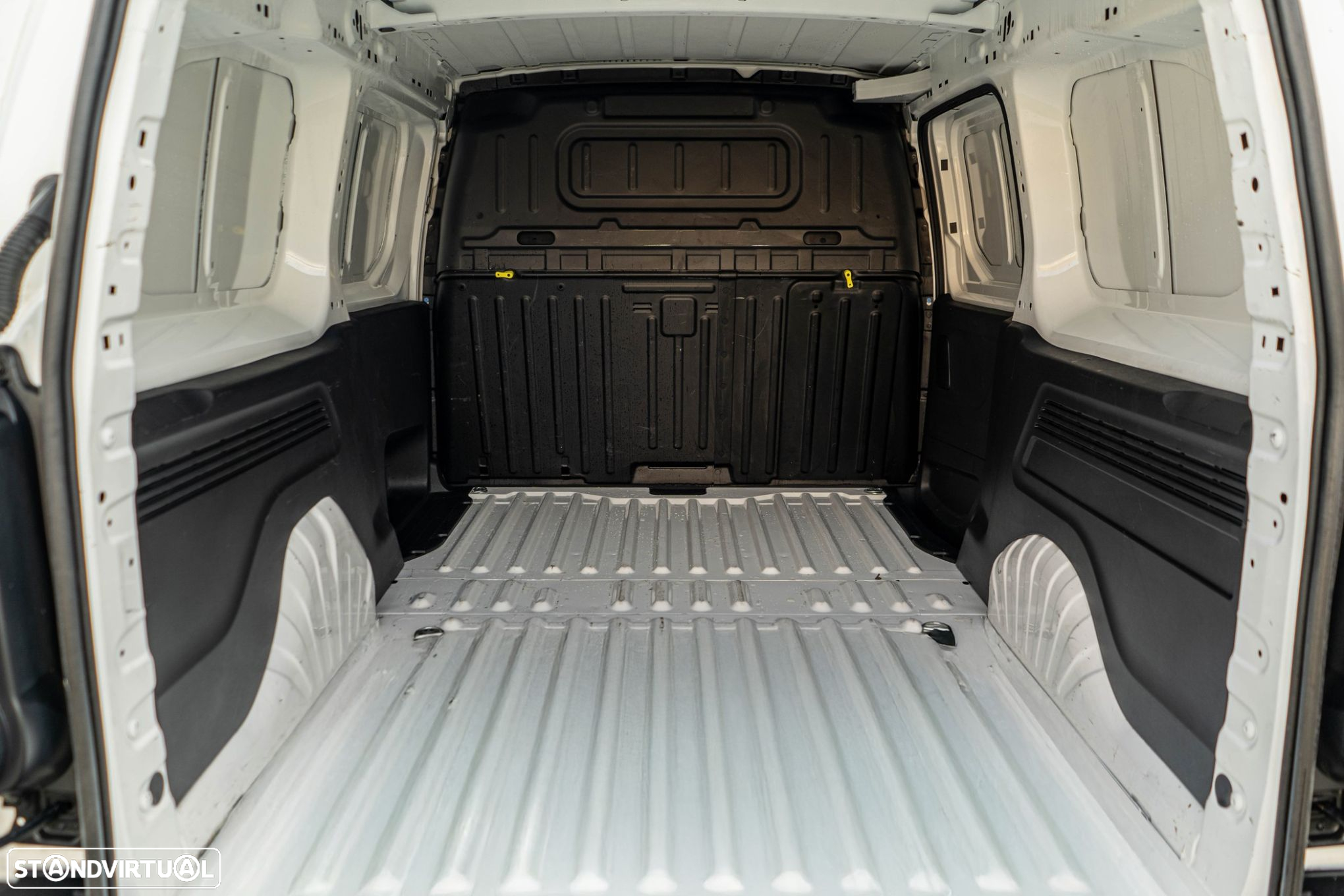 Citroën Berlingo 1.6 BlueHDi L2 Club 3L - 20