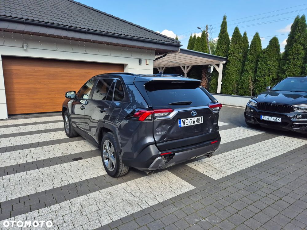 Toyota RAV4 - 15