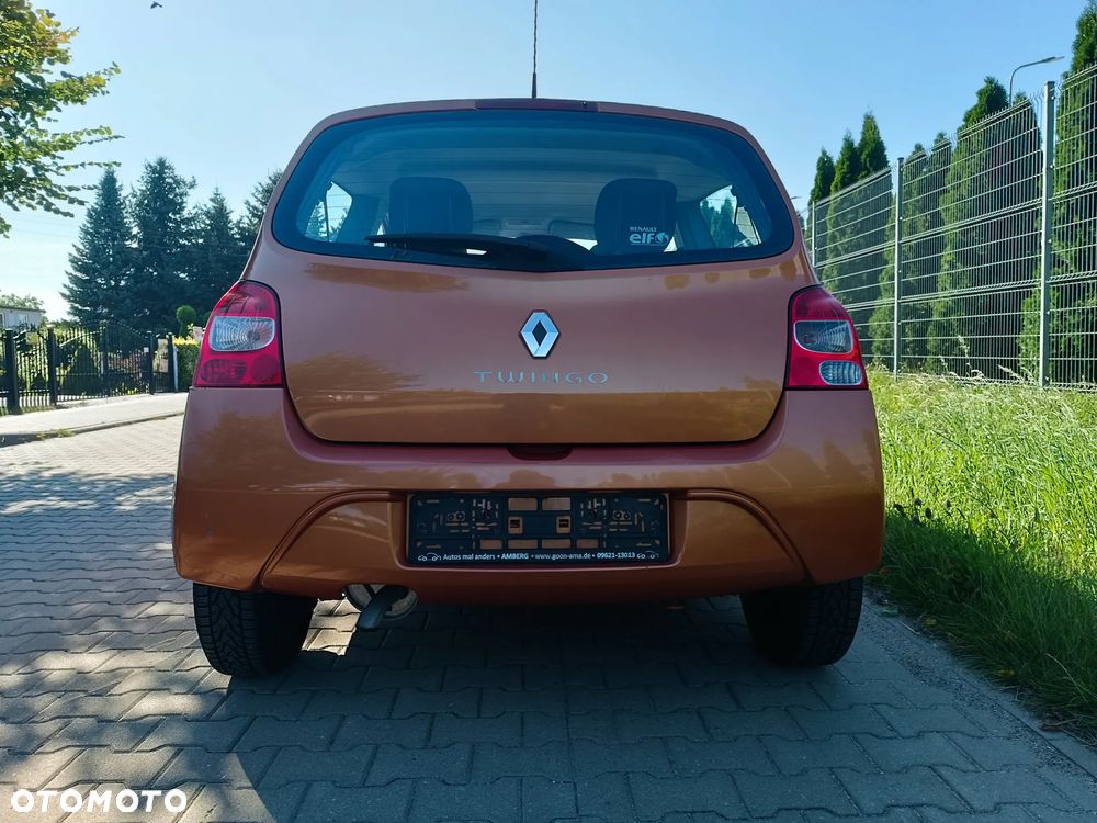 Renault Twingo 1.2 16V Elysee - 4