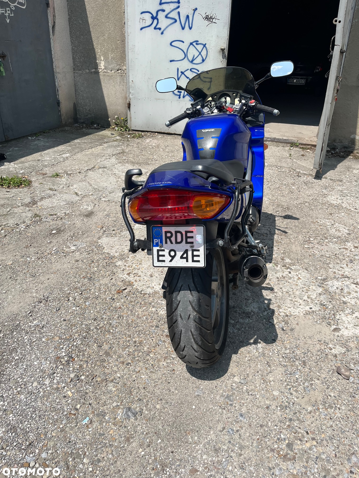 Honda VFR - 6