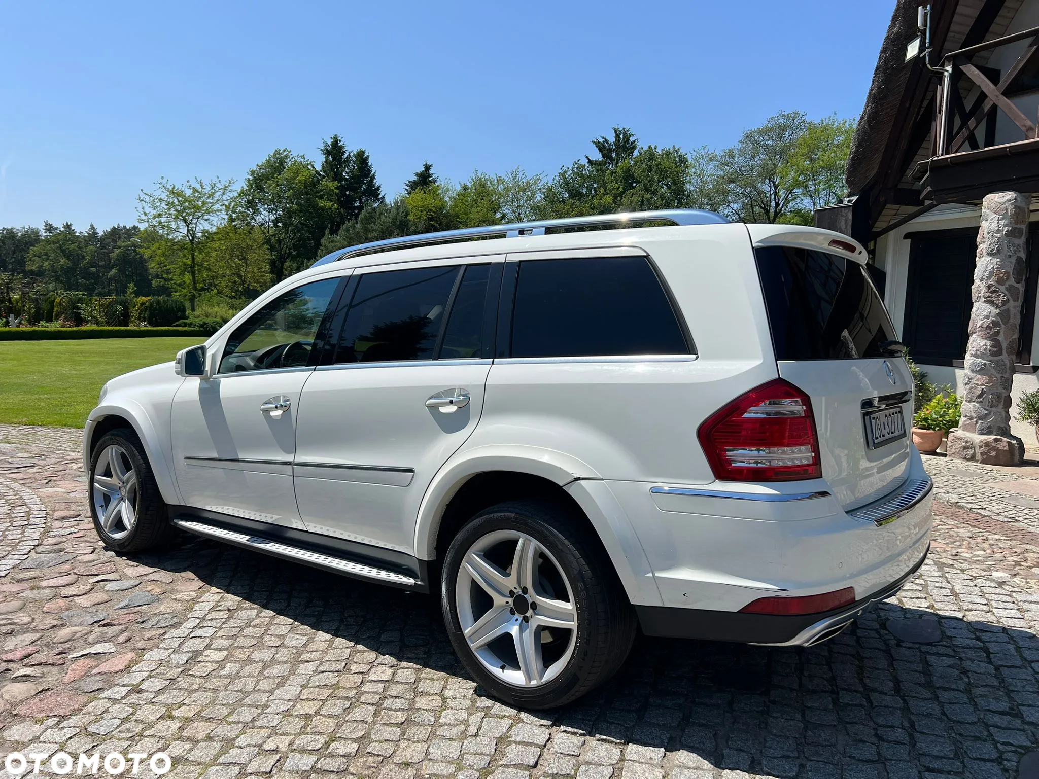 Mercedes-Benz GL 450 CDI - 12